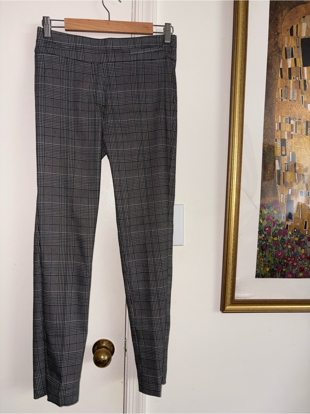 NY Collection Black & Gray Plaid Trousers